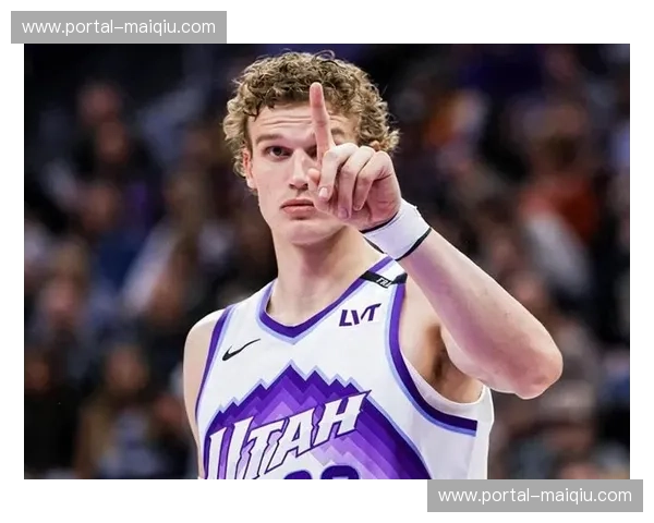 爵士不敌太阳遭遇三连败 马尔卡宁独木难支